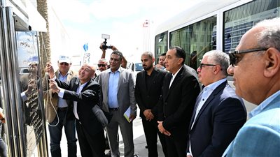 باستثمارات 70 مليون دولار.. رئيس الوزراء يفتتح مصنع «هنجشينج» لتكنولوجيا المنسوجات