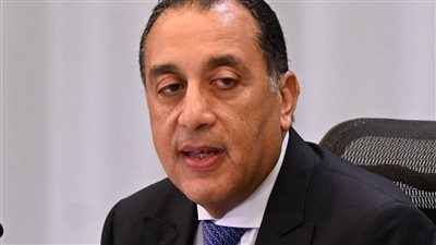 رئيس الوزراء يُغادر إلى نيويورك لترؤس وفد مصر بمؤتمر حل الدولتين