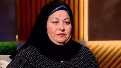 بعد عرض أثاث منزلها للبيع.. ناني سعد الدين باكية: جوزي جتله جلطة وممكن ابيع نفسي عشانه |خاص