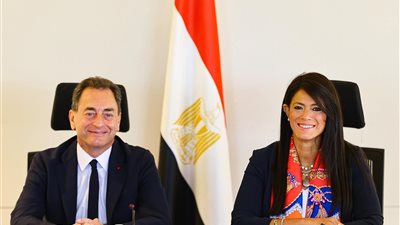 وزيرة التخطيط تبحث مع السفير الفرنسي آليات تنفيذ اتفاق الشراكة الاقتصادية بمجالات التنمية البشرية والبنية التحتية