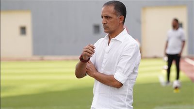 أحمد صالح يعلن تشكيل دياموند أمام رع في كأس مصر