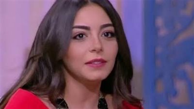 بعد عودتها لطليقها.. إلهام عبد البديع تعلن اعتزالها الفن