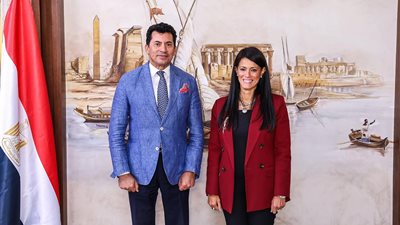 وزيرة التخطيط تستعرض ملفات العمل المشترك وجهود تنفيذ الخطة الاستثمارية لـ «الشباب والرياضة» لعام 2025/2026