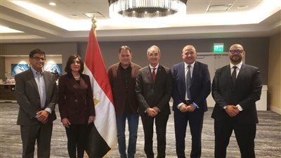وزير الاتصالات يناقش مع شركات أمريكية عملية زيادة استثمارها في مصر