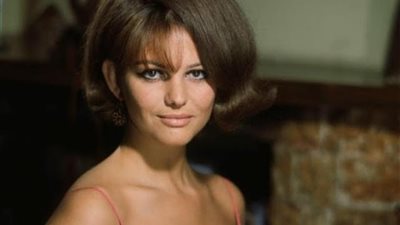 أيقونة الجمال والإبداع.. مهرجان القاهرة السينمائي ينعي كلوديا كاردينالي