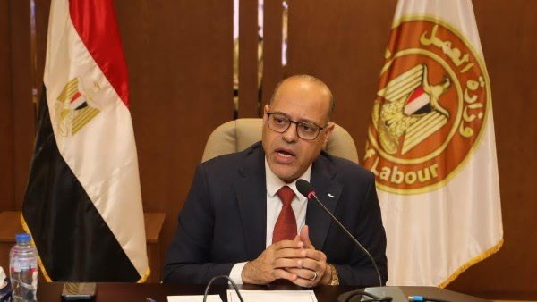 “سلامتك تهمنا”.. وزارة العمل تطلق حملة للسلامة المهنية والتوعية بقانون العمل