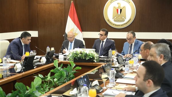 لمناقشة الحساب الختامي .. اجتماع وزيري الصحة والنقل بالهيئة المصرية للشراء الموحد