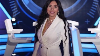 الراقصة دينا: طلوع رقاصة مش أمر سهل وفننا بينسحب مننا