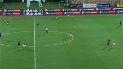 «إثارة القمة».. الأهلي والزمالك يشعلان الشوط الأول… وسيف زاهر يعلق: ما أضاعه السعيد عوّضه عبد المجيد