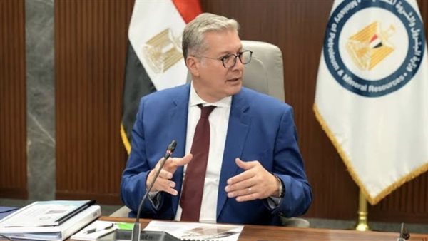 وزير البترول يكشف خطة التحولات الأخيرة في أسعار الوقود.. التفاصيل كاملة