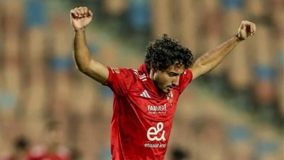 محمد هاني: فى الشدة تظهر معادن الرجال مبروك لاعيبة الاهلى رجالة على قدر المسؤلية