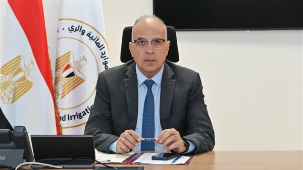 وزير الزراعة يتابع موقف مجهودات الوزارة لتطوير البحيرات الشمالية.. وتأمين فرص العمل للصيادين