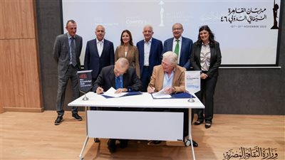 مهرجان القاهرة السينمائي وجامعة كوفنتري يوقعان مذكرة تفاهم ويفتتحان مركز كوفنتري الإعلامي.. صور