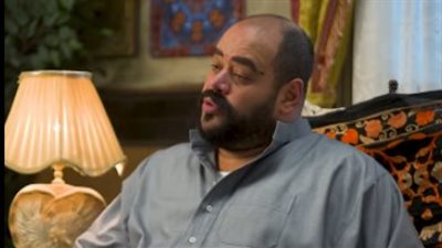 كل حاجة فيه غلط.. محمد ممدوح يروج لـ فيلم السادة الأفاضل قبل عرضه