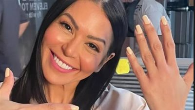 قريبا.. لقاء الخميسي تروج لـ مسلسل روج أسود بطولة رانيا يوسف