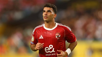 زيزو يقود تشكيل الأهلي لمواجهة إنبي في الدوري الليلة