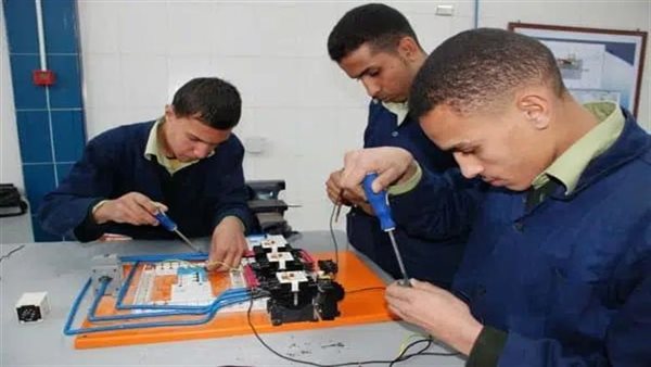 فتح باب الالتحاق بدبلوم المدارس الفنية 5 سنوات بالدقهلية.. التخصص والشروط
