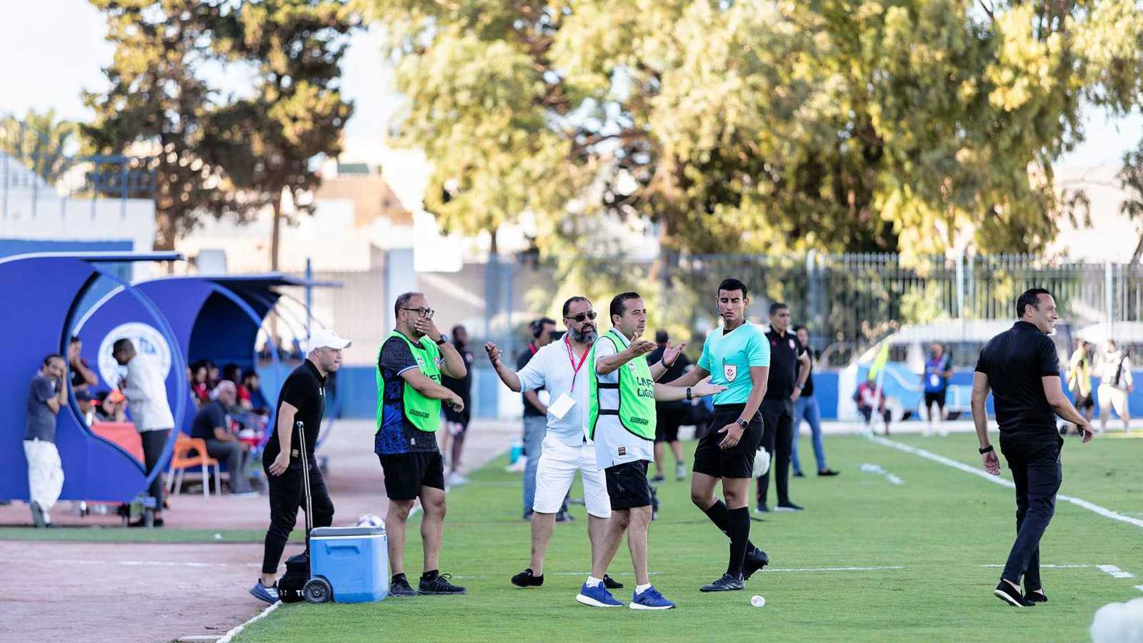 5 أندية تفجّر أولى أزمات الثقة في حكام الدوري التونسي