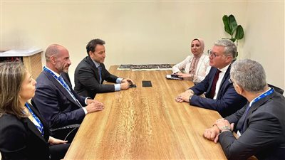 أهمية تعزيز الشراكات مع كبرى الشركات العالمية لدعم الاستعانة بالتكنولوجيا الجديدة