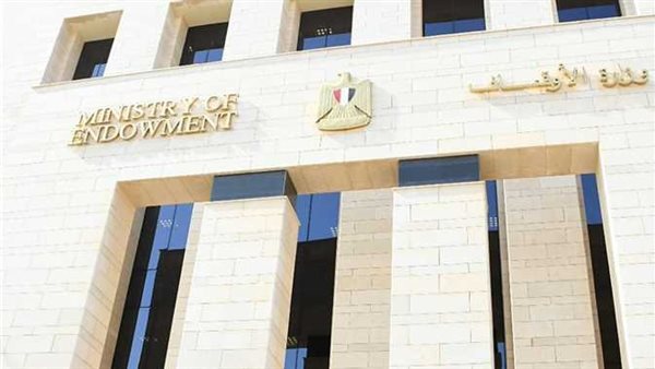 72 خطيبًا و6 واعظات بالمكافأة