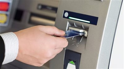 ابتلعت الماكينة بطاقتك؟.. هذه الخطة تستعيد بها أموالك