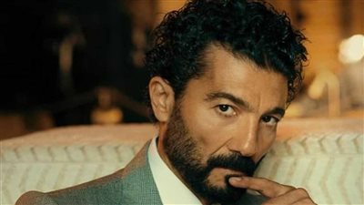 خالد النبوي يحصد جائزة فاتن حمامة في مهرجان القاهرة السينمائي