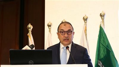وزير قطاع الأعمال: الشفافية والاستدامة والتحول الرقمي هي مفاتيح النمو الاقتصادي