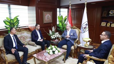 محافظ بني سويف يستقبل نائب وزير الصحة لبحث خطط تطوير المنظومة الصحية وتحسين مستوى الرعاية بالمحافظة