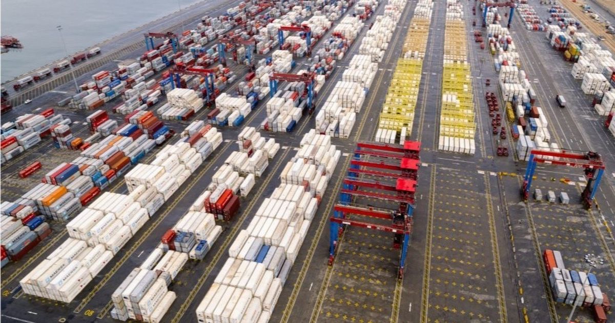 “اقتصادية قناة السويس” تستهدف زيادة إيراداتها 20% خلال 2025-2026