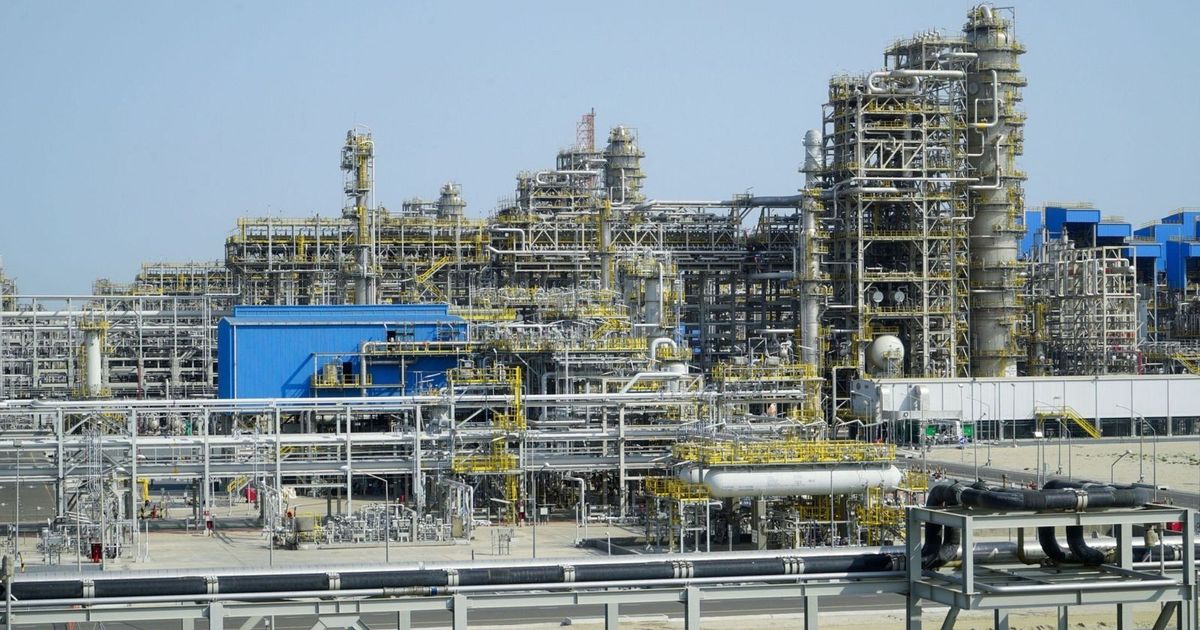 “بلومبرغ”: الكويت تدرس جذب 7 مليارات دولار عبر صفقة خطوط أنابيب