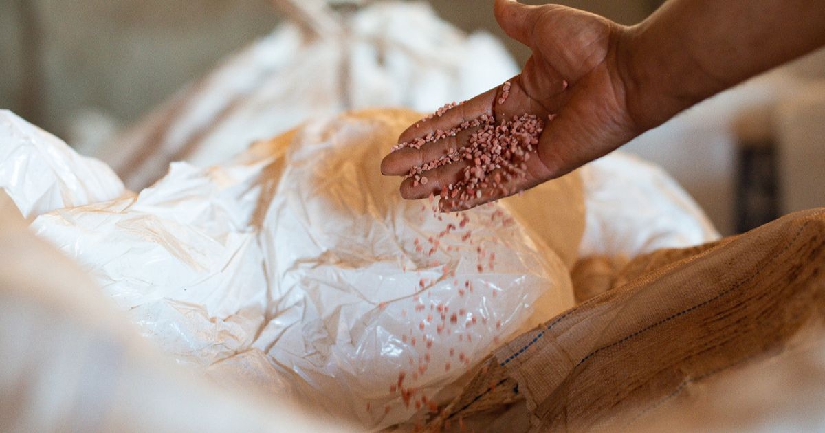 “العمانية الهندية للسماد” تستعد لطرح محتمل في بورصة مسقط