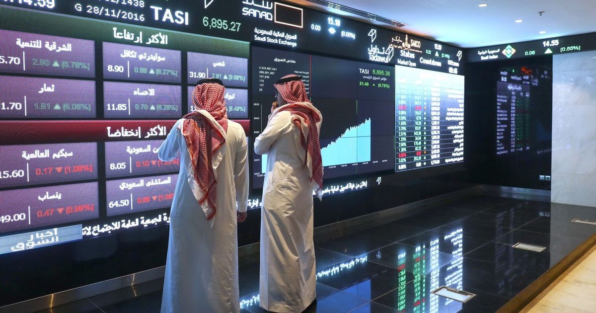 بورصة السعودية تواصل التعافي وسط تحسن في المعنويات