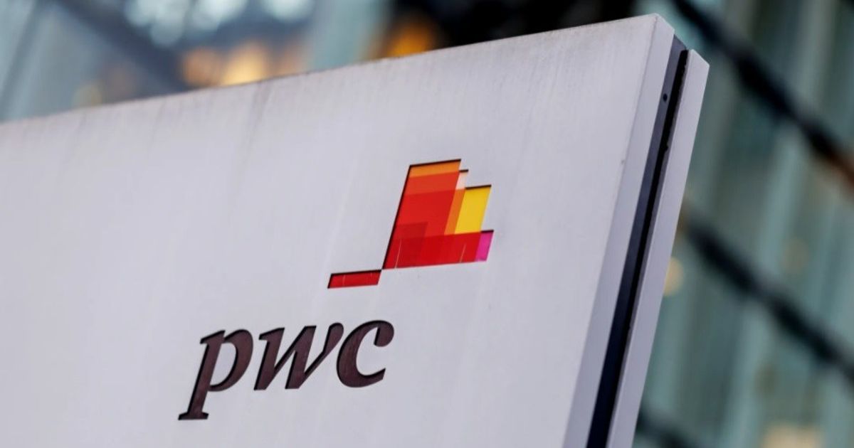“PwC” تستغني عن 1500 موظف و60 شريكاً بالشرق الأوسط