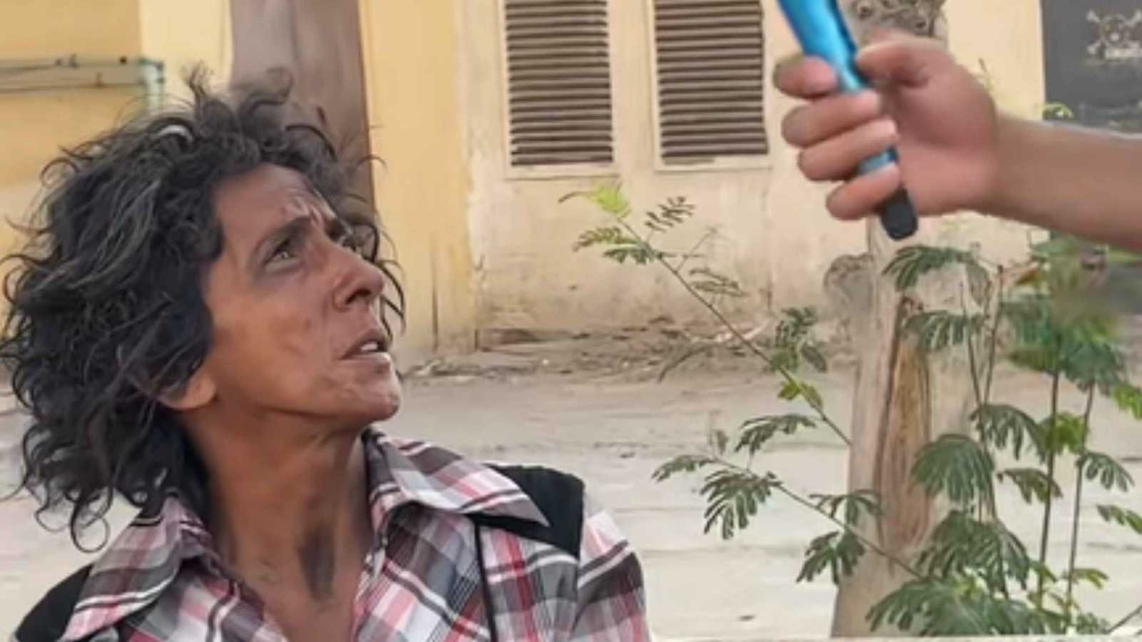 "المشردة المثقفة" تثير تعاطف المصريين (فيديو)
