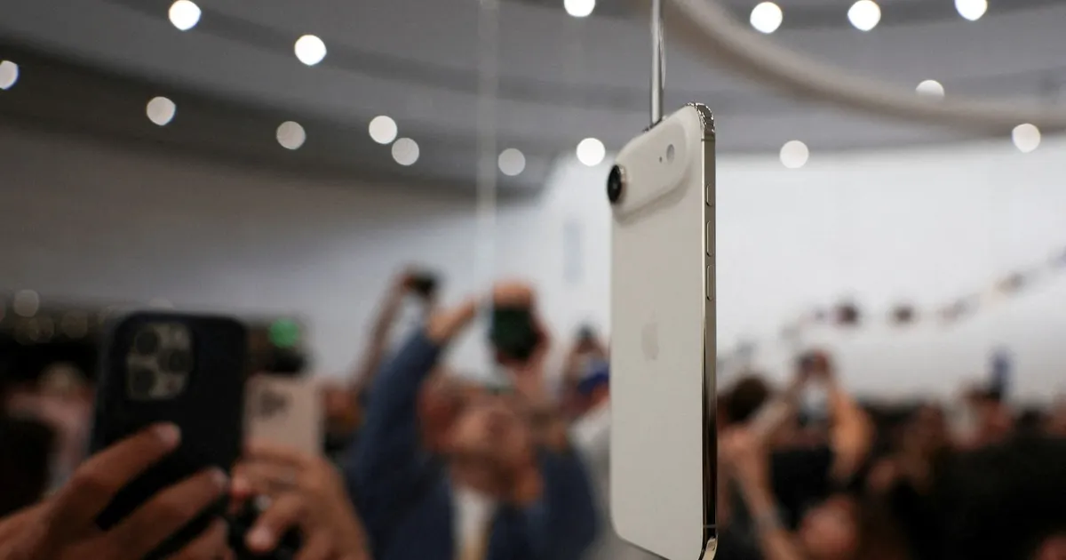 خاصية الـ eSIM تهدد مبيعات هواتف iPhone Air في الصين