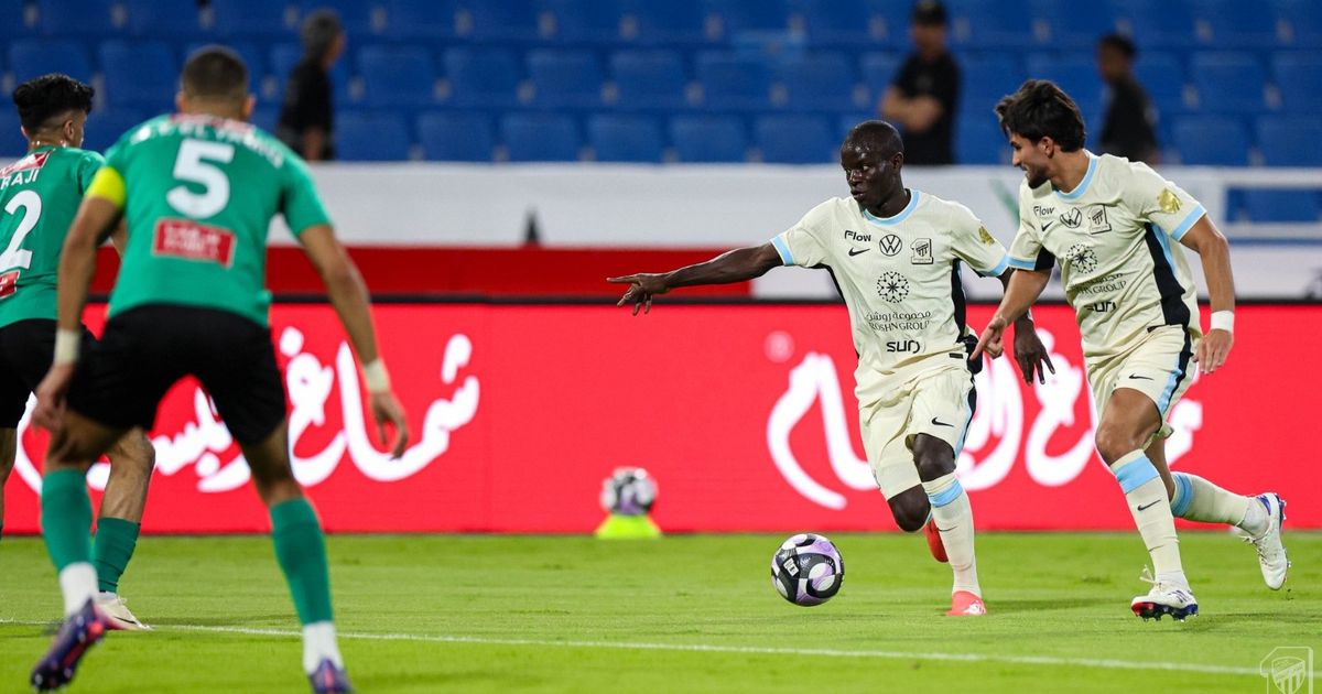 فوز قيصري للاتحاد على النجمة في الدوري السعودي بفضل كانتي