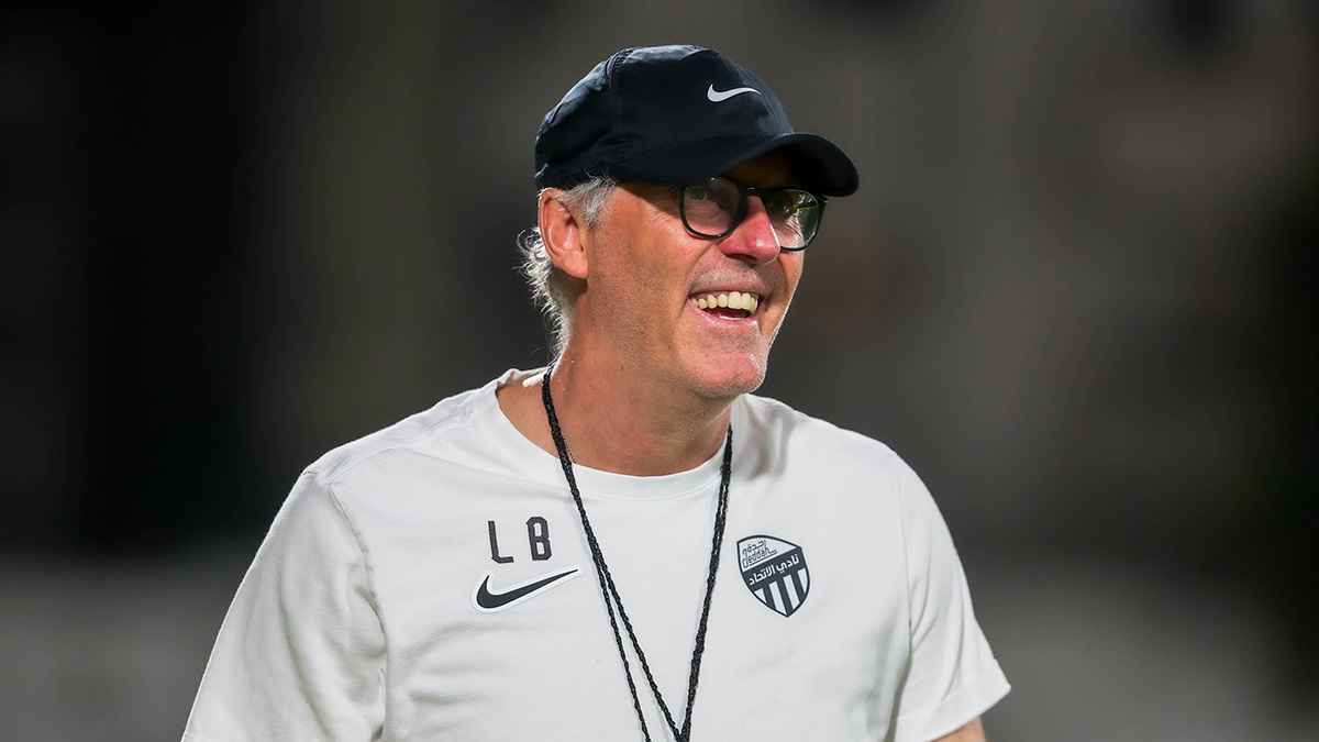 إقالة بلان.. رئيس الاتحاد السعودي السابق يقدم 3 حلول فورية لإنقاذ الفريق