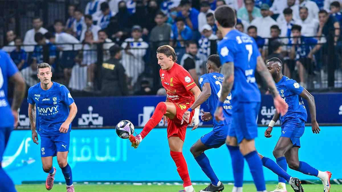الموعد والقنوات الناقلة لمباراة الهلال والدحيل في دوري أبطال آسيا