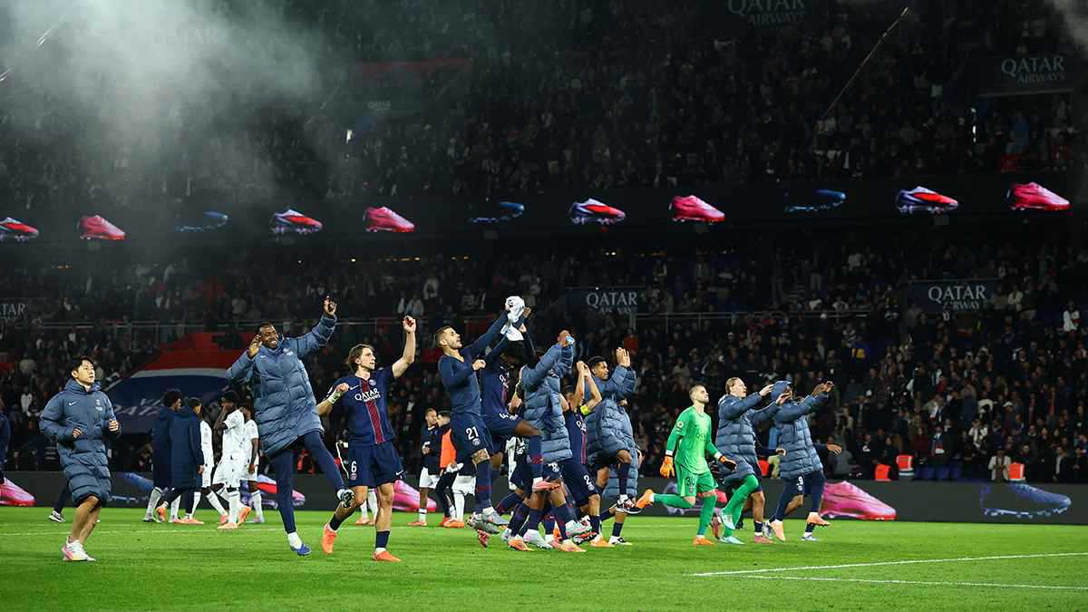 باريس سان جيرمان يتلقى دفعة هائلة قبل مواجهة برشلونة