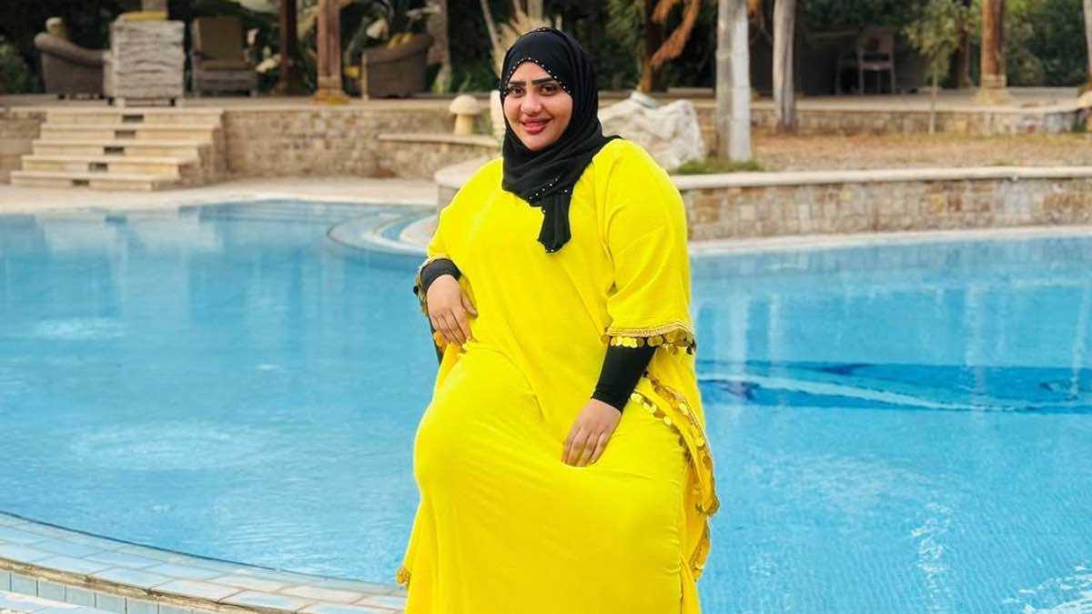 بتهمة “خدش الحياء”.. الحبس 6 أشهر للبلوغر “أم سجدة”