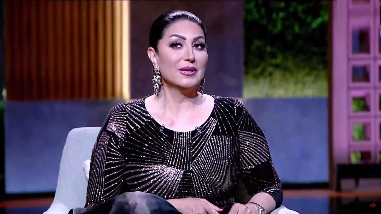 تعليق جديد لوفاء عامر على قرار حبس “بنت مبارك”