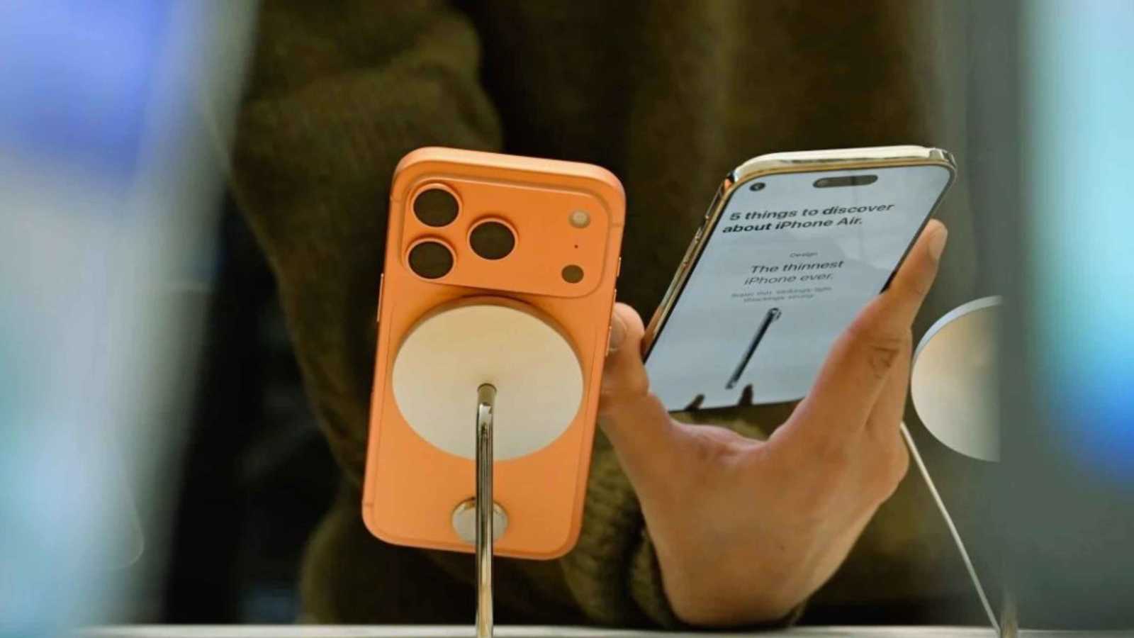 خدوش “آيفون 17 Pro” تثير الجدل… وأبل تقدم تفسيرا رسميا‎