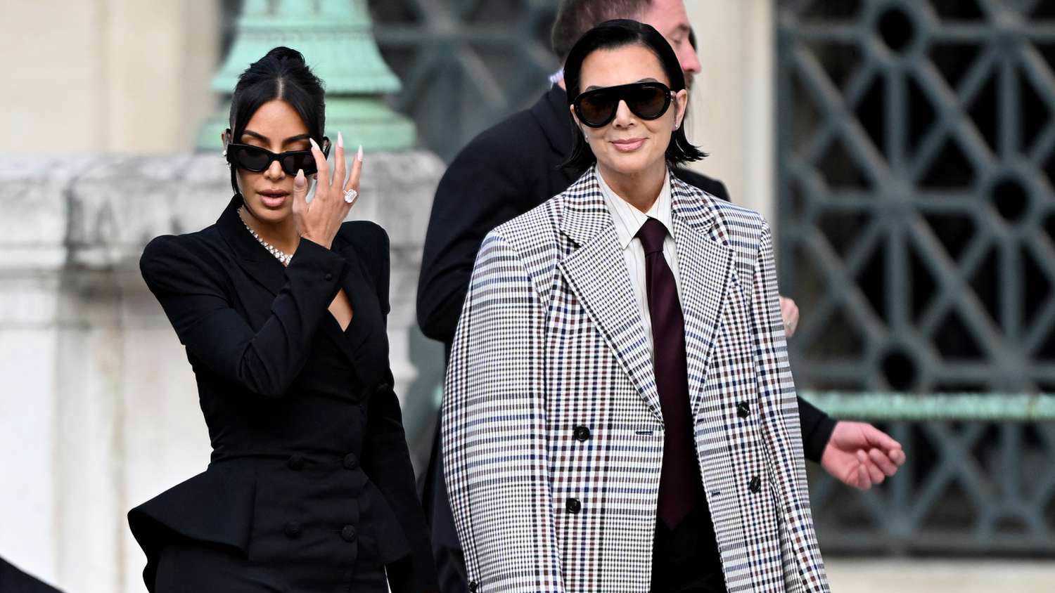 رتبته والدتها.. كيم كارداشيان تكشف تفاصيل “أسوأ موعد غرامي”