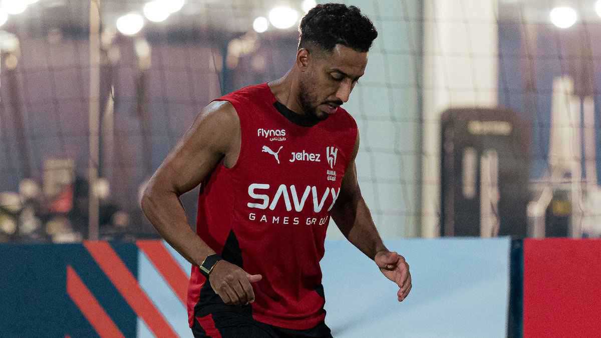 سالم الدوسري ينافس رسميا على جائزة أفضل لاعب آسيوي 2025