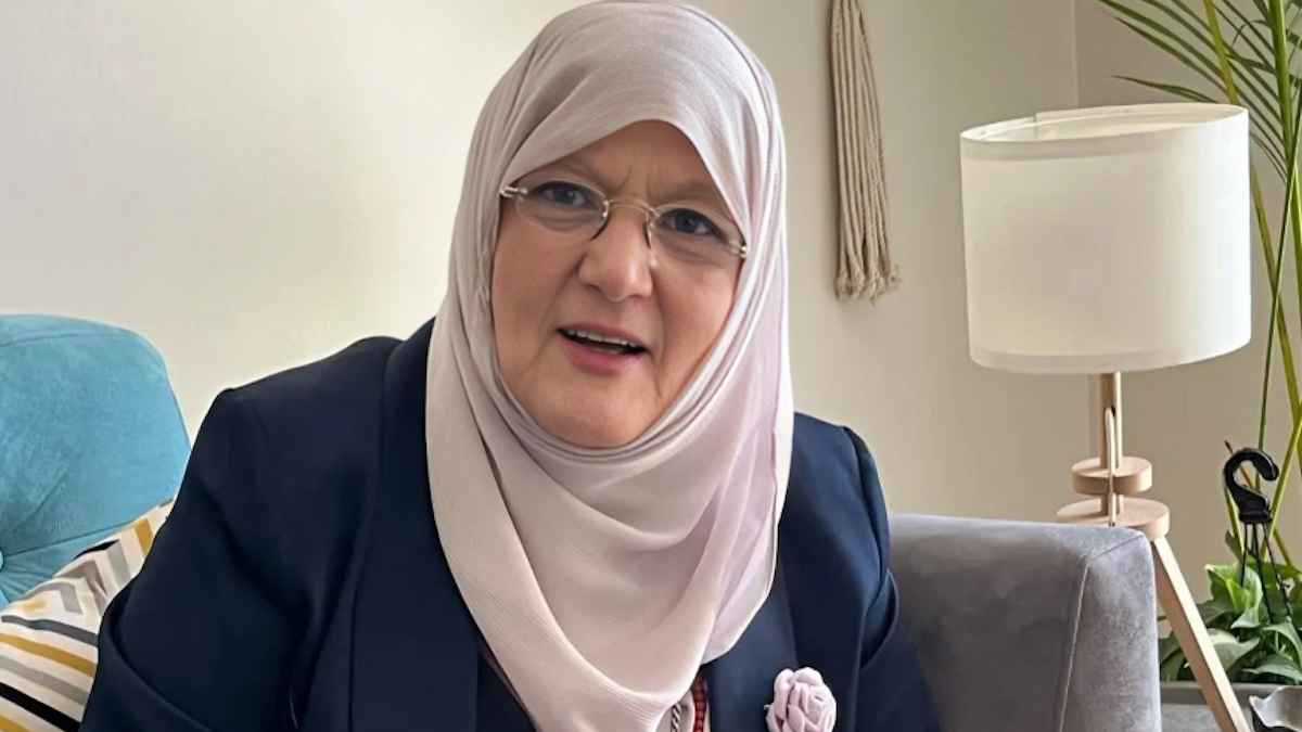 شمس البارودي تكشف سبب ظهورها المكثف وحقيقة عودتها للفن