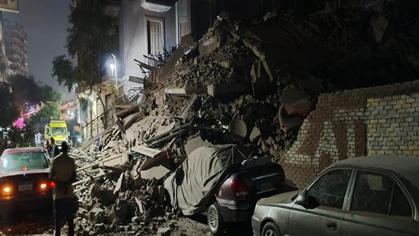 عاجل.. تفاصيل إنقاذ 11 أسرة قبل انهيار عقار عليهم في “باب الشعرية” بالقاهرة
