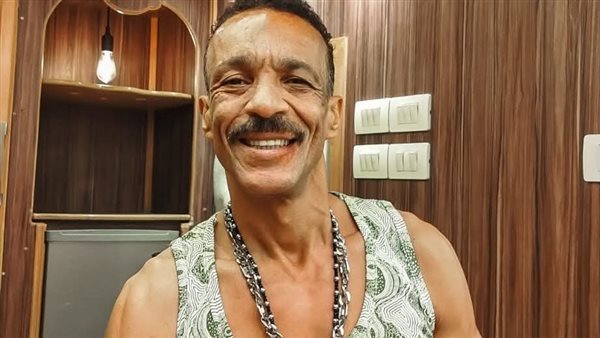 “فوجئ بأنه متوفي”.. القصة الكاملة للقبض على الفنان محمد فاروق شيبا (إنفو جراف)