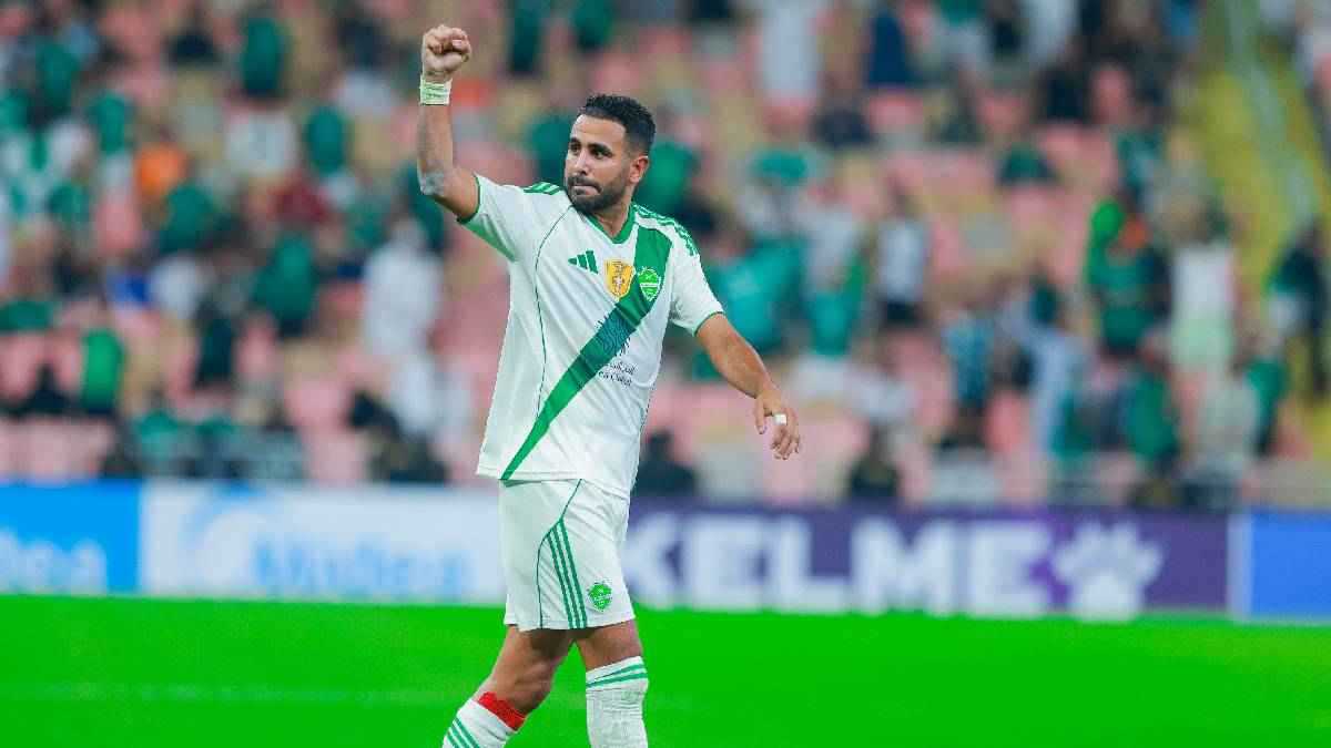 كم هدفاً يحتاجه رياض محرز لتجاوز عمر السومة “آسيويا”؟