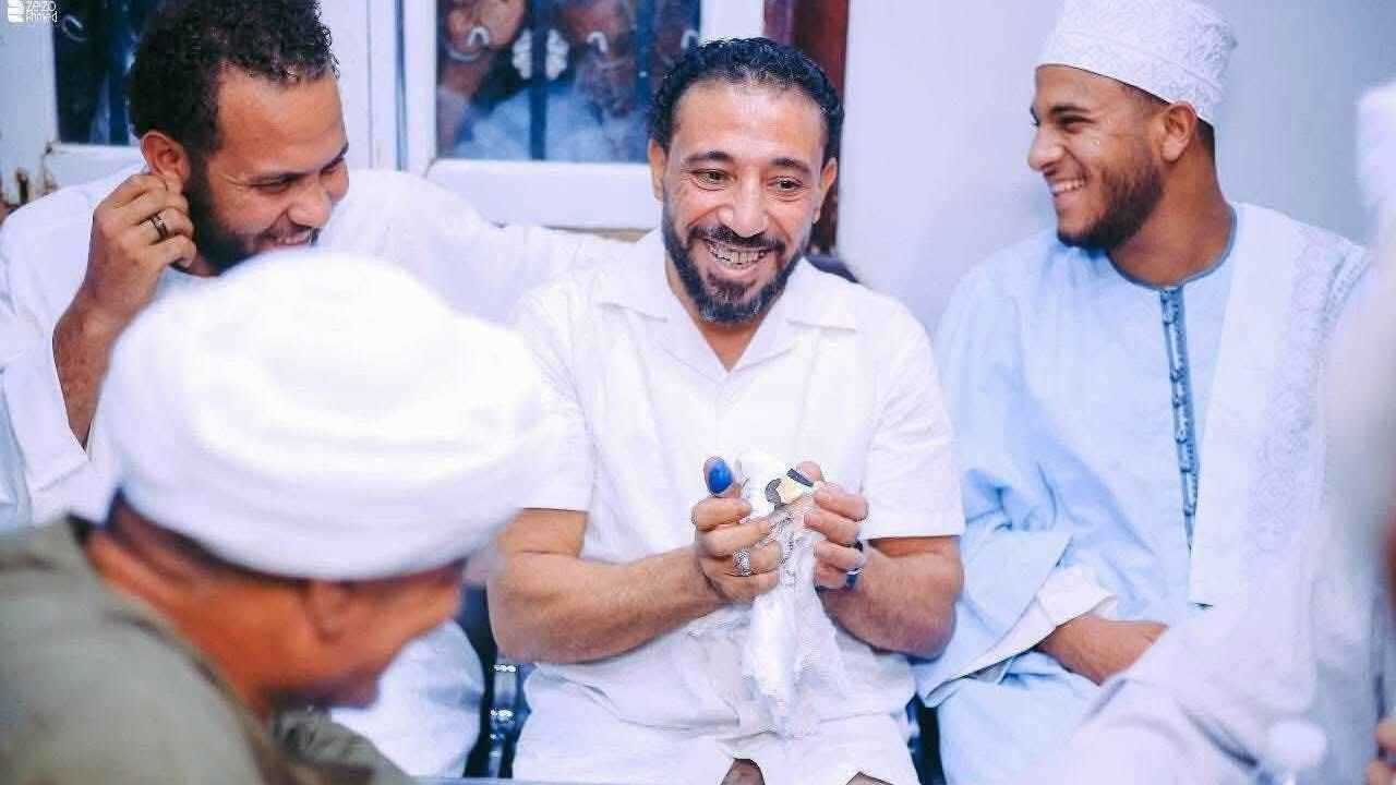 مأساة “عريس أسوان” تكشف مخاطر متلازمة “القلب السعيد”