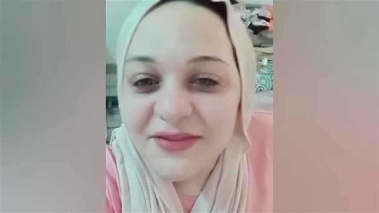 محامي “ابنة مبارك” يكشف إجراءات ما بعد الحكم بسجنها سنتين